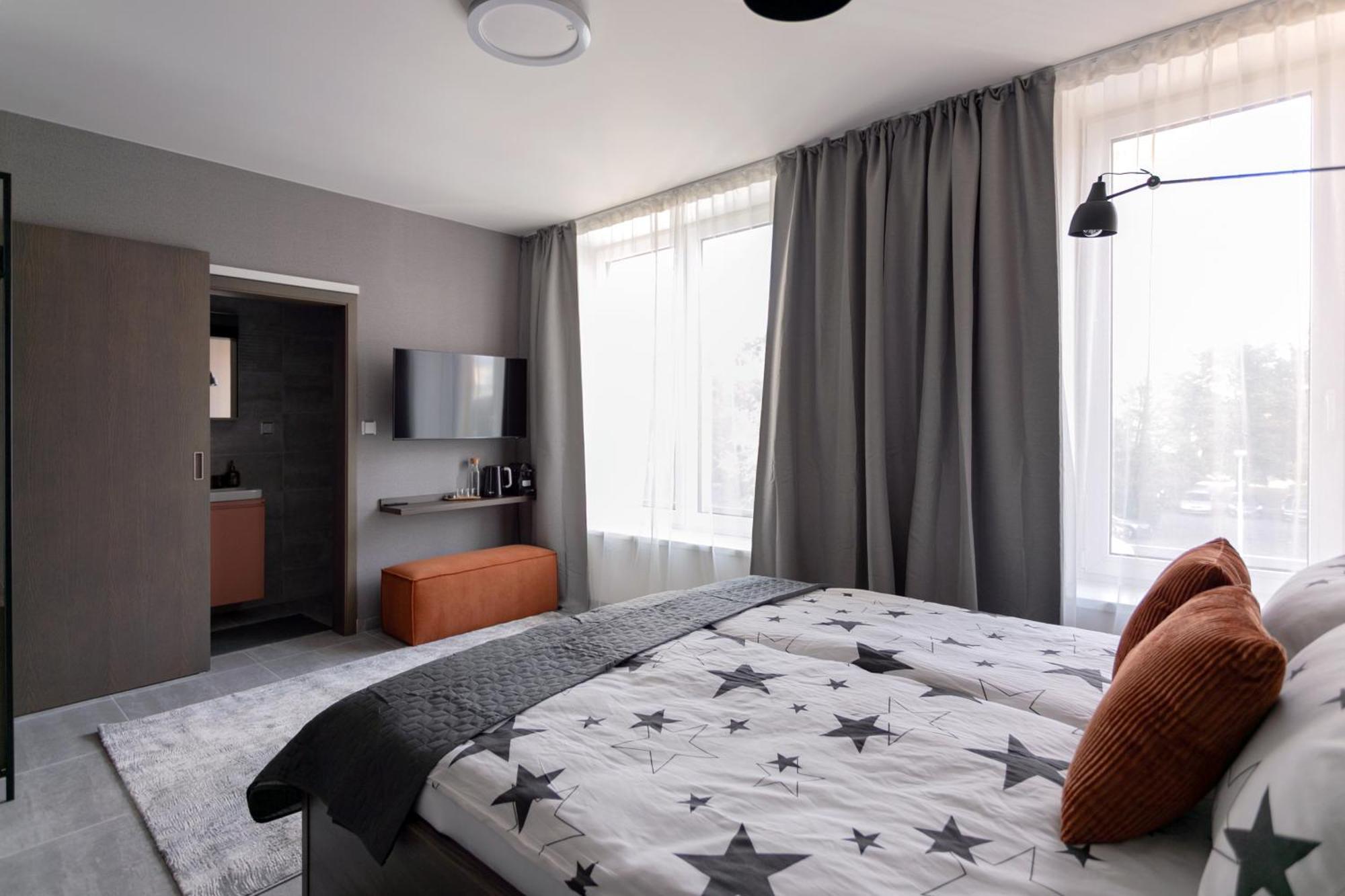 Luong Europe Apartments Praga Exterior foto